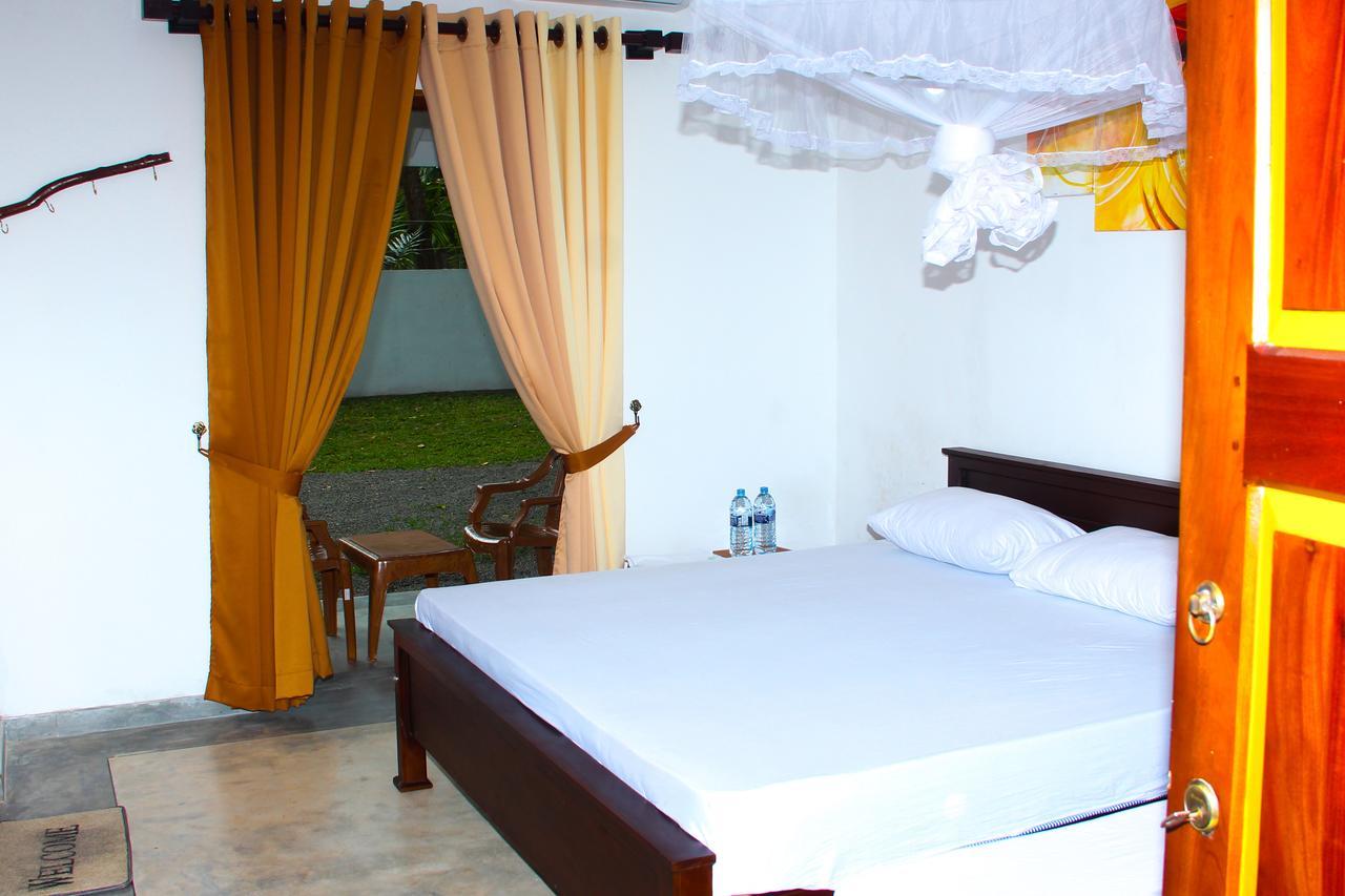 Villa Palm Breeze Polhena Zewnętrze zdjęcie